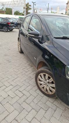 VOLKSWAGEN FOX 1.6 MI 8V FLEX 4P MANUAL VOLKSWAGEN FOX 1.6 MI 8V FLEX 4P MANUAL